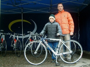 Rennrad für U11-Nachwuchssportler Christian Pech