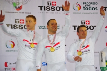 Die Teamsprint-Weltrekordler René Enders, Robert Förstemann und Joachim Eilers (Foto: tissottiming)