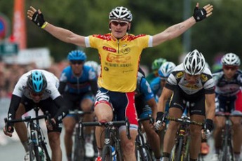 André Greipel (Lotto Belisol) gewinnt die 2. Etappe der Dänemark-Rundfahrt. (Foto: ROTH)