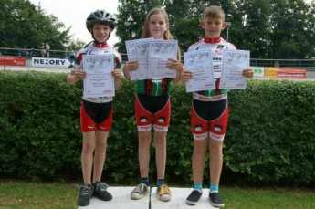 Die erfolgreichen SSV-Starter der U11 bei den Verbandsjugendspielen im Bahnradsport 2013: Nils Vergeldt, Antonia Liehm und Finn-Marvin Nixdorf.
