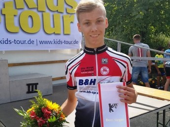 Enzo Albersdörfer mit Platz fünf erfolgreichster Geraer bei der Internationalen Kids-Tour Berlin