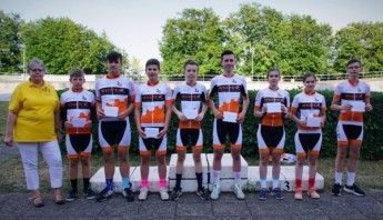 Förderkreis Radsport Gera e.V. unterstützt die Geraer U15-Sportler bei der Teilnahme an Südpfalz-Tour. (U13 wird nachgereicht...)