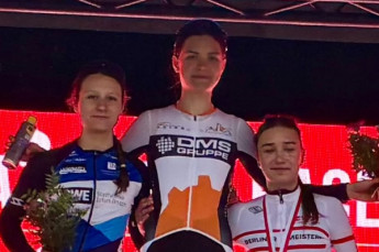 Am Sonntag in Berlin gewinnt Kea Hammerl auch das zweite Rannen der weiblichen Jugend.