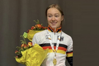 Klara Dworatzek verteidigt ihren Juniorinnen-DM-Titel im Cyclocross.