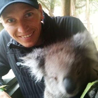 Beim Schmusen mit einem Koala.  (Foto: Marcel Barth)