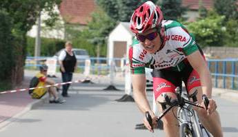 Jakob Höfer vom SSV Gera gewann das U19-Zeitfahren in Graitschen. (Foto: OTZ/Jens Henning)