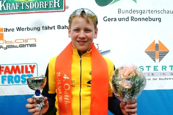 4. Ostthüringen Tour 2006: Pascal Ackermann vom RV Edelweiß Kandel im Gelben Trikot des U13-Gesamtsiegers.