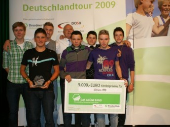 Der SSV Gera 1990 wurde 2009 bereits zum dritten Mal mit dem Gürnen Band für vorbildliche Talentförderung im Verein geehrt.