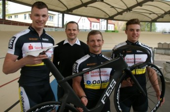 Das Sprintteam Thüringen: Richard Aßmus, Tim Zühlke (Trainer), René Enders, Maximilian Dörnbach.